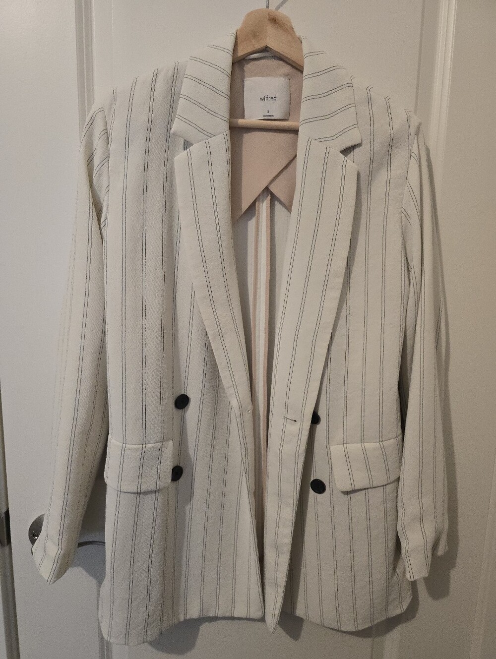 ARITZIA Wilfred Cream Blazer with Black Pinstripes